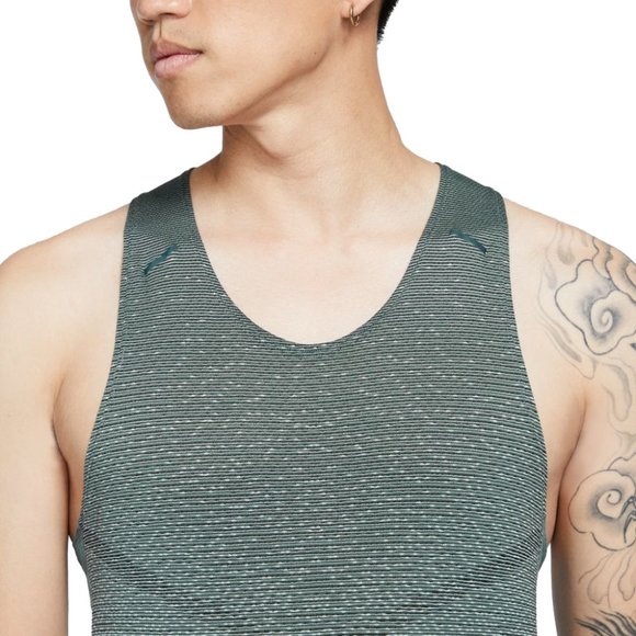Nike Run Division Pinnacle Men's Running Gym Tank Top Vest Green Hasta Large - Picture 5 of 12